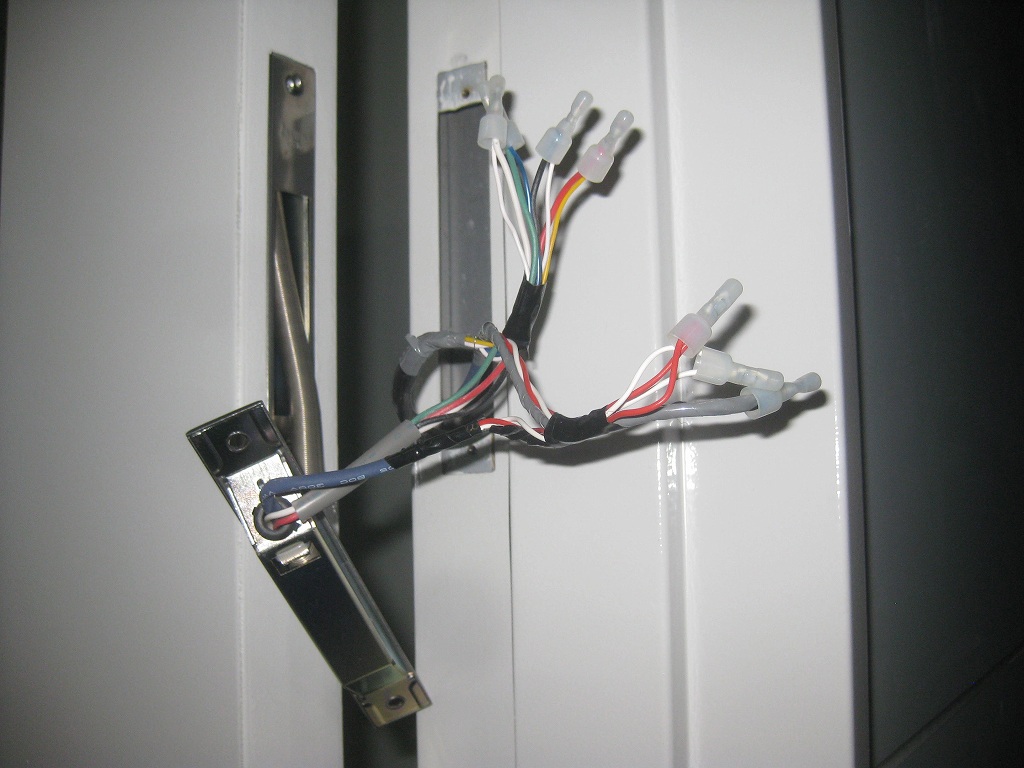 防爆通電金具施工中